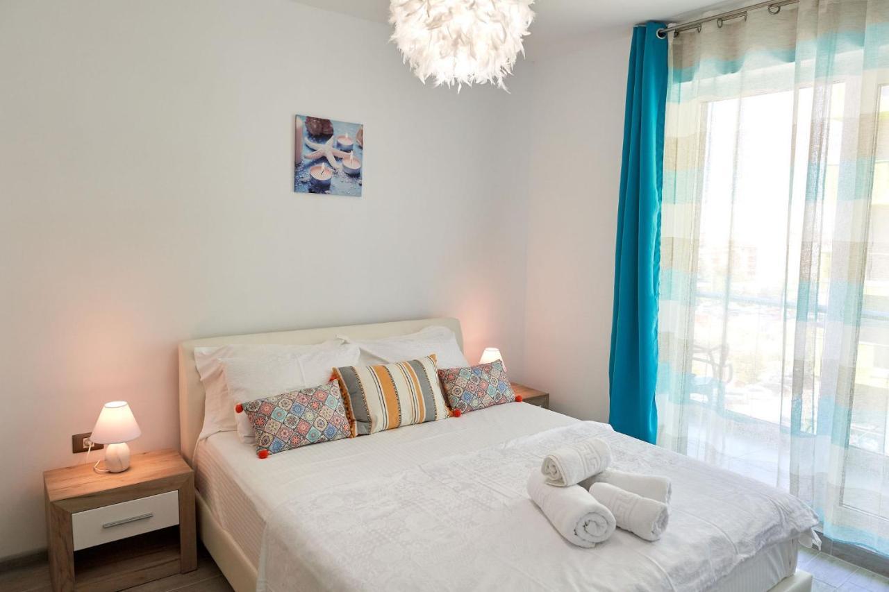 Sophie Apartment Spa N Pool Beach Resort Navodari Exterior photo