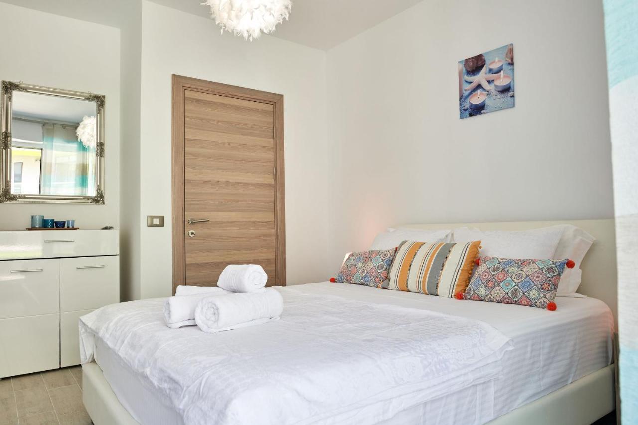 Sophie Apartment Spa N Pool Beach Resort Navodari Exterior photo